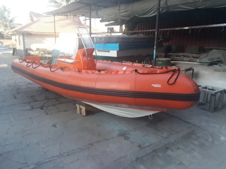 rigid-inflatable-boat-12-persons-only-boat--1000x1000 (2)